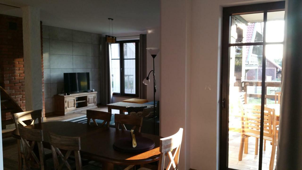 Dwór U Papuga Apartamento Ruciane-Nida Exterior foto
