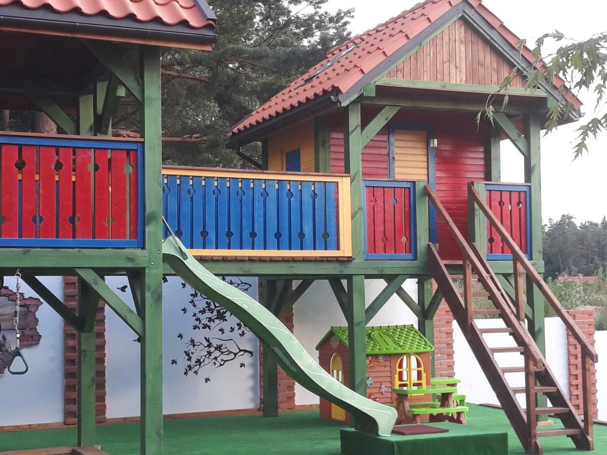 Dwór U Papuga Apartamento Ruciane-Nida Exterior foto